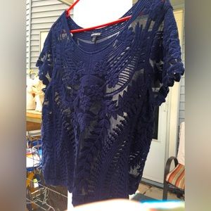 Gently worn express 3/4 lace crop top